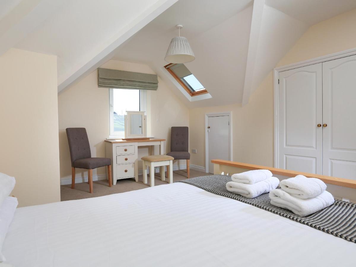 6 Chichester Court Hope Cove Bagian luar foto